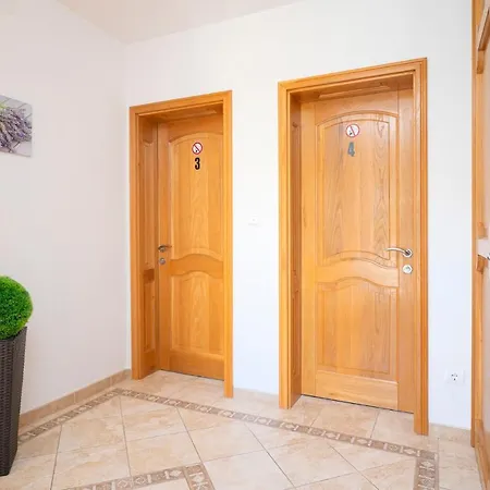 Konukevi Matkovic Hvar Town